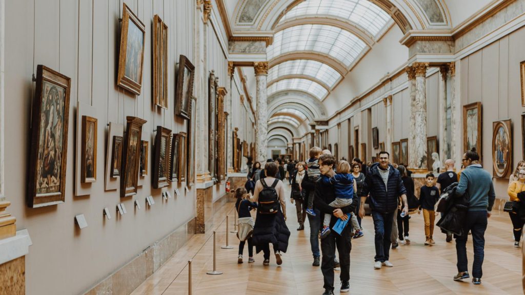 Pourquoi investir dans une armoire de conservation hermétique pour musée ?